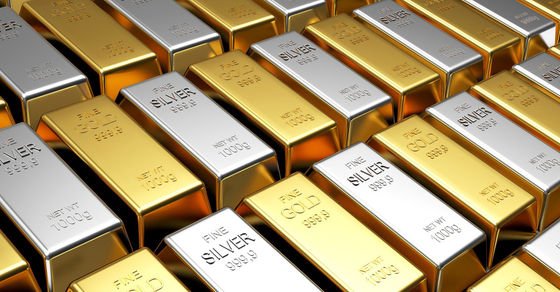 Gold rises Rs 122; silver gains Rs 340