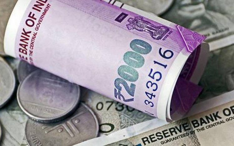 Rupee settles 9 paise higher at 73.46 against US dollar