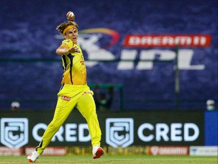 Curran surprised by Dhoni's move to promote him up the order