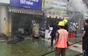 Maha: Fire at sweet shop in Thane; no casualty