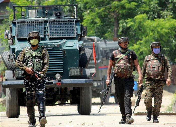 CRPF personnel injured in militant attack