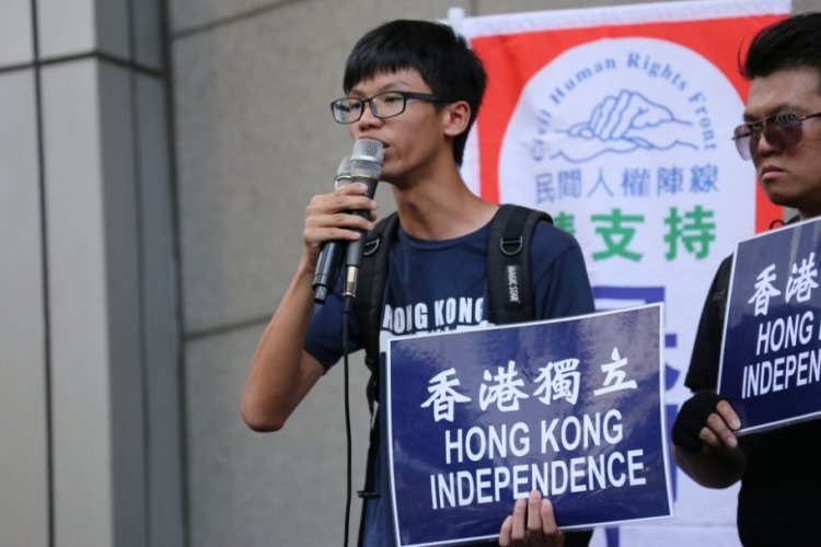 Hong Kong Activist Detained Near US Consulate