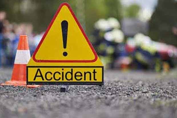 Seven killed in AP road mishap