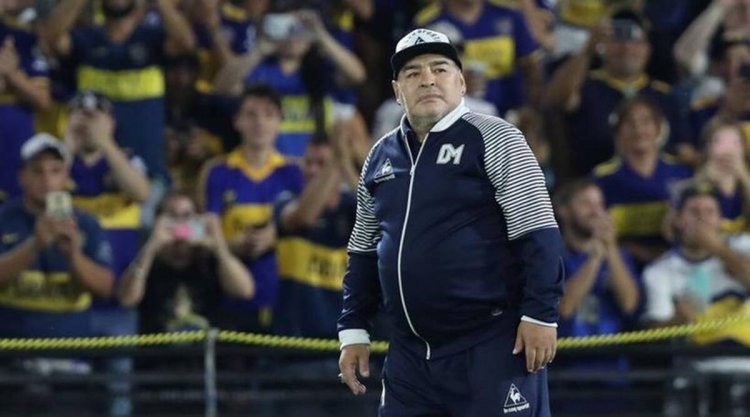 Maradona surgery for bleeding on brain ends with success