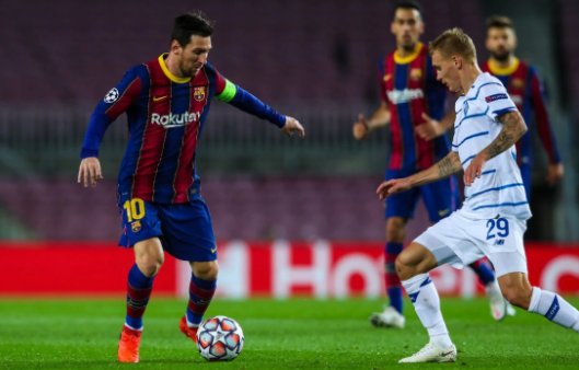 Messi scores in 150th European game, Bar a beats Dynamo 2-1
