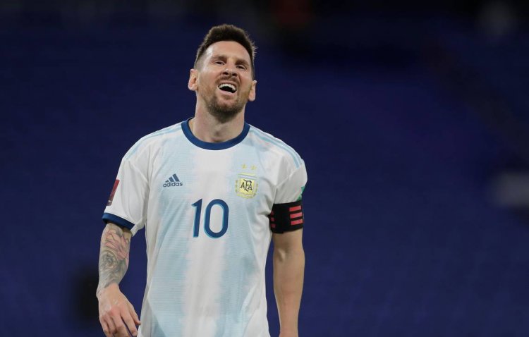 Argentina held 1-1 in qualifying; Bolivia official arrested