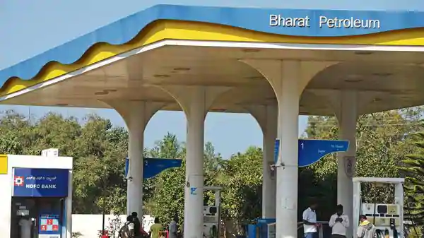 Vedanta puts in expression of interest to buy entire govt stake in BPCL