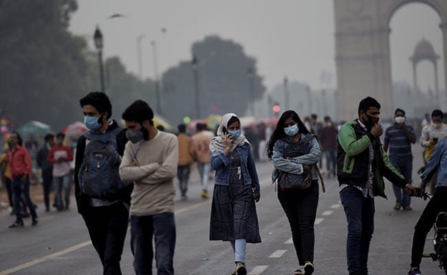Delhi sees coldest Nov in 71 years, lowest temp at 10.2 degrees Celsius