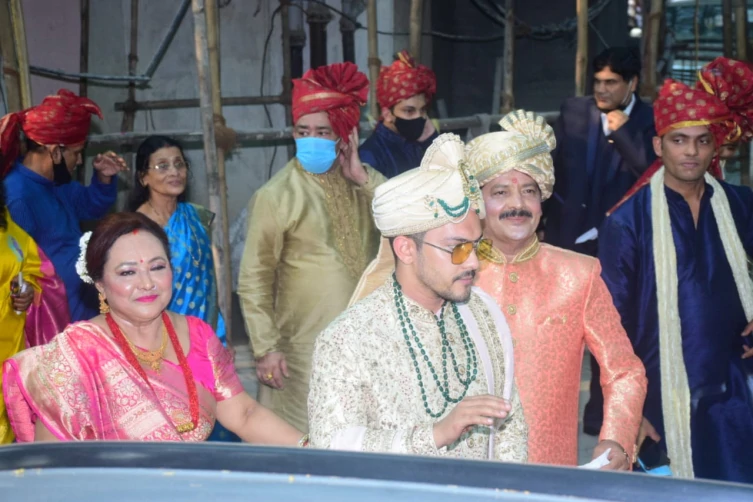 Inside Aditya Narayan's Wedding
