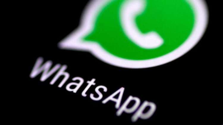 WhatsApp introduces improved wallpapers with custom dark mode settings