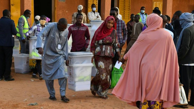 Niger votes in presidential, legislative elections - (A)