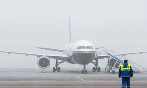 Flight operations at Srinagar airport suspended for third consecutive day