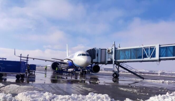 Flight operations resume at Srinagar International Airport after 4 days