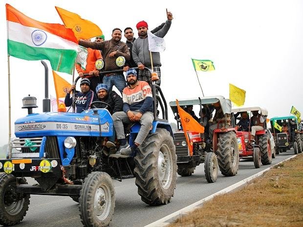 Centre withdraws plea in SC against farmers' tractor rally on Jan 26