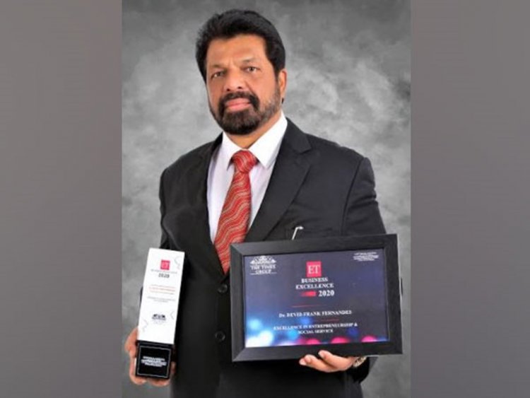 Dr. Devid Frank Fernandes Wins Excellence in Entrepreneurship & Social Service