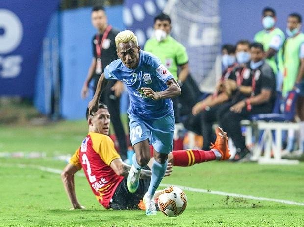Mumbai City pip East Bengal, open up five-point lead at top in ISL