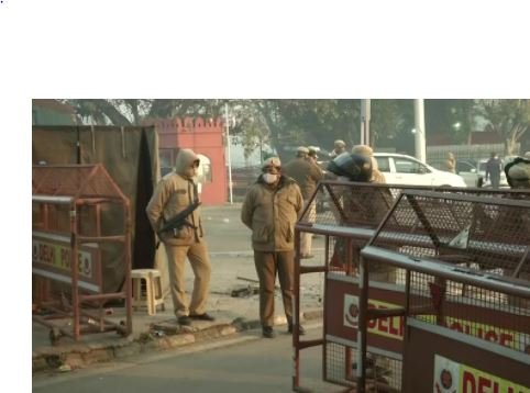 Farmers' protest: Heavy security deployment continues at Red Fort, Tikri border