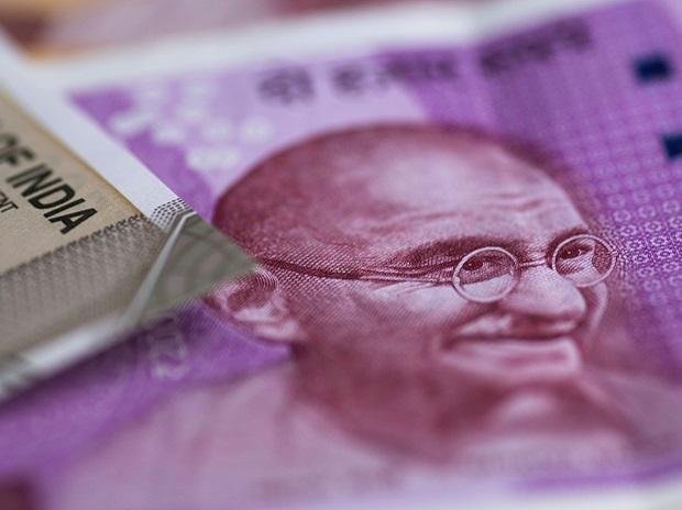 Rupee rises to 72.88 against US dollar in early trade ahead of Budget 2021