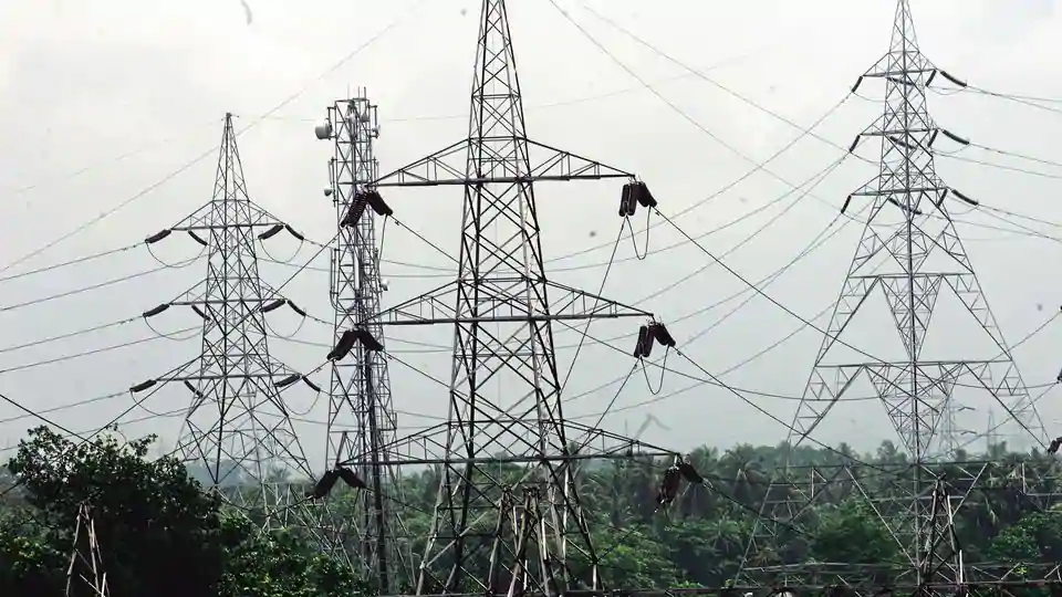 Framework soon for electricity consumers to choose service provider: FM
