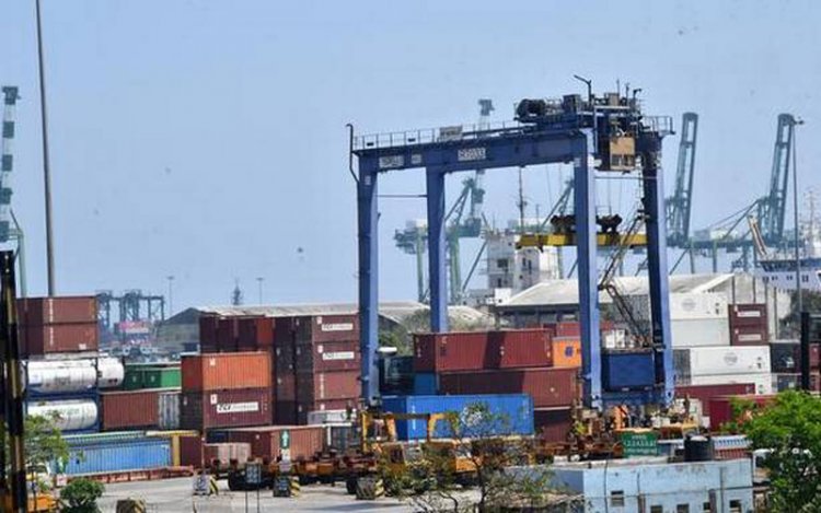 FM announces 7 port projects worth more than Rs 2,000 cr via PPP mode