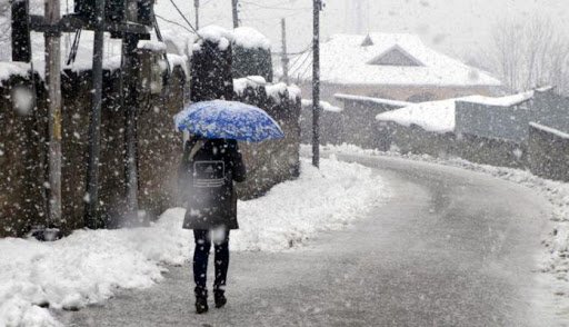 Some respite from cold wave in Kashmir as min temp rises